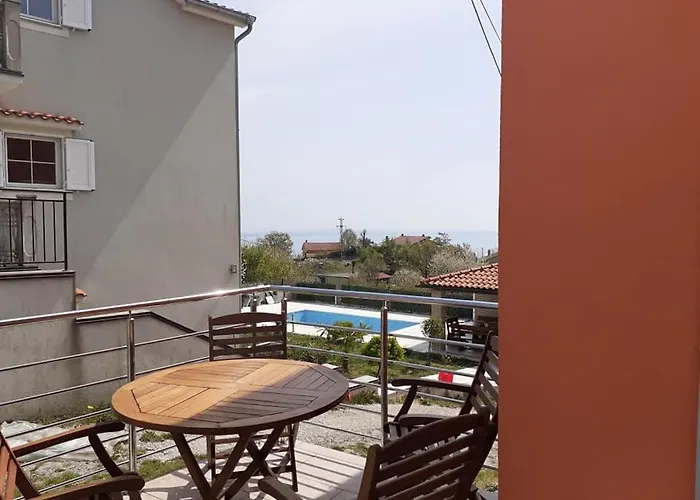 Ljubas Ii Opatija * Veprinac