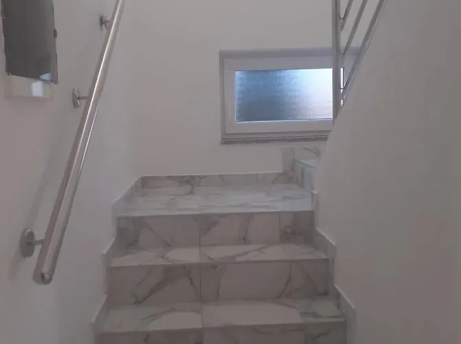 Ljubas Ii Opatija Apartment Veprinac