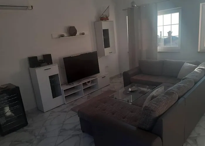 Ljubas Ii Opatija Apartment Veprinac